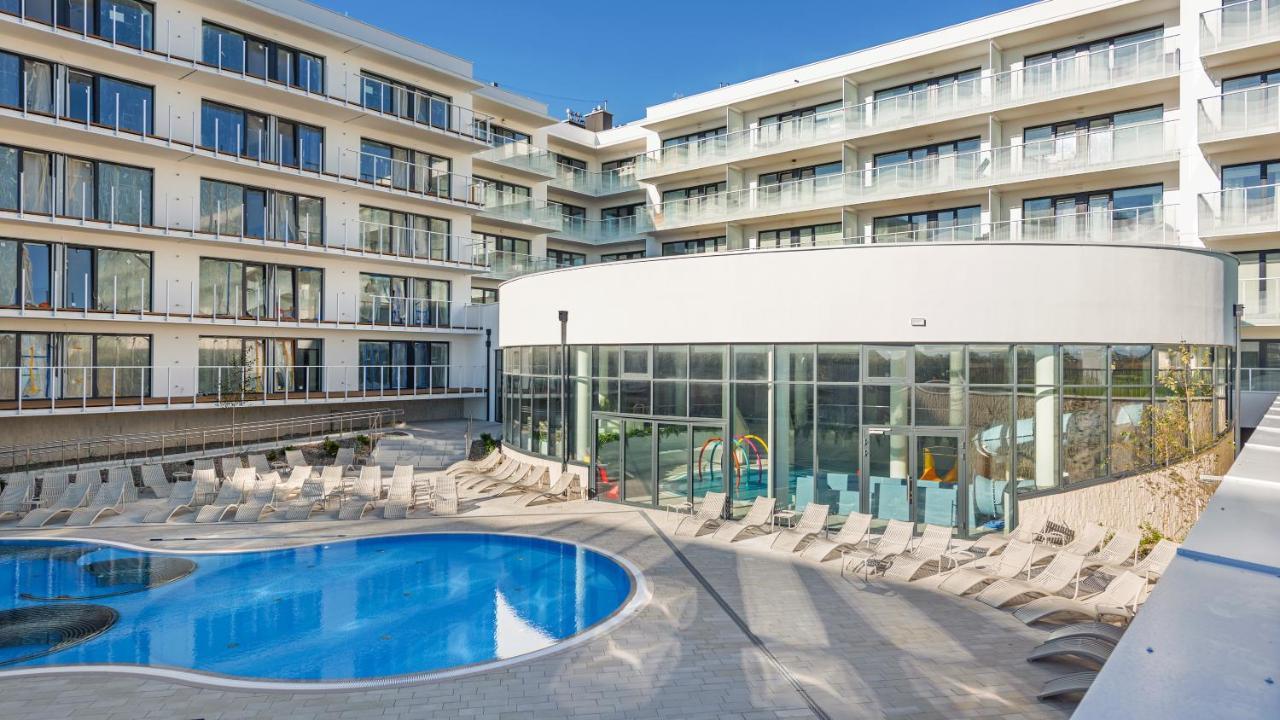 Apartamenty Sun & Snow Polanki Aqua Z Basenem Kołobrzeg Exterior foto